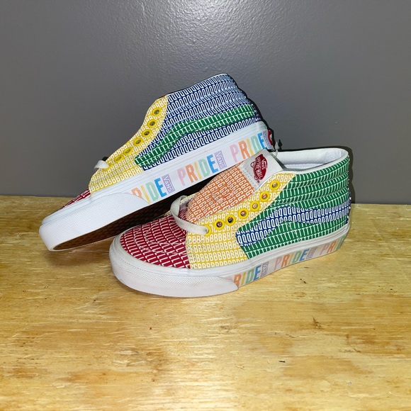 NEW Vans Sk8-Mid Pride Sneakers Skate Shoes VN0A3WM33WJ - Picture 4 of 6